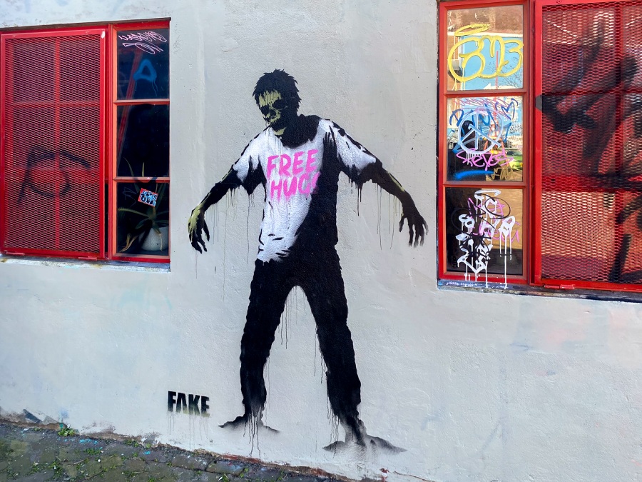 fake, ndsm, graffiti, amsterdam